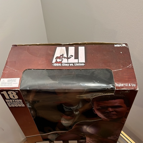 Ali VS Liston 1964 18” Motion Activated Sound NIB - Picture 6 of 11